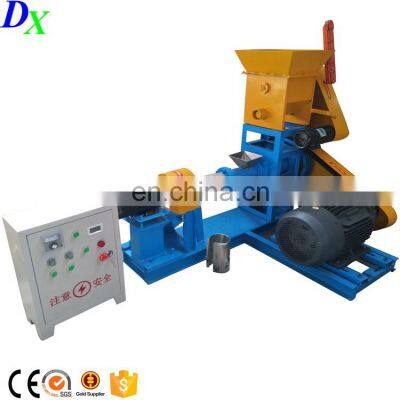 Hot selling floating fish feed pellet machine/ floating fish feed extruder /floating fish feed making machine made in china