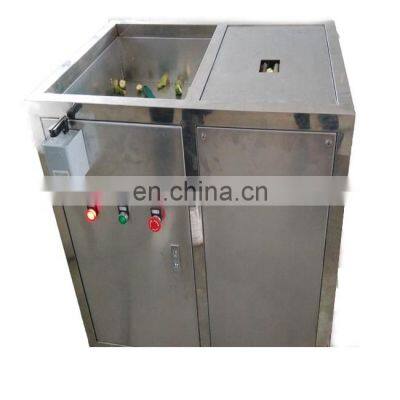 small banana peeling machine/green banana skin remove machine