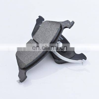 No noise no asbestos D1303/D1304 brake pads for hilux no damage to brake disc