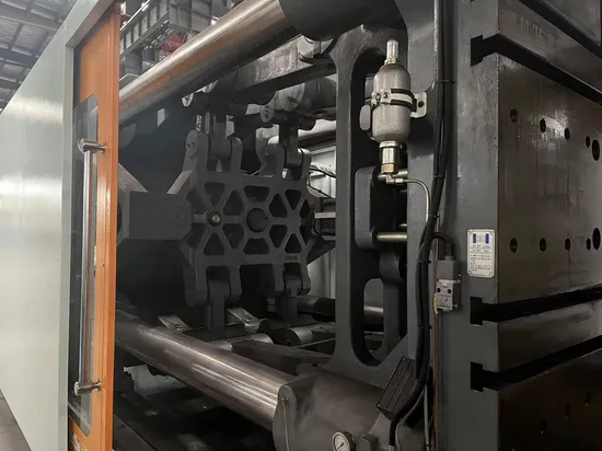 Plastic Molding Machine for Plastic Products