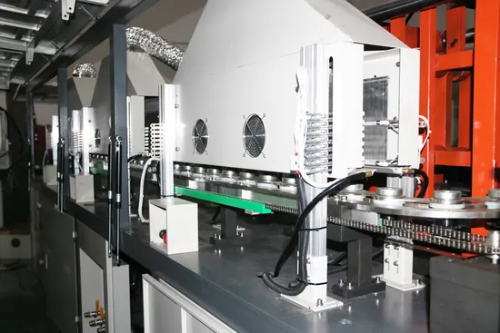 Automatic Stretch Plastic Bottle Blow Molding Machine Filling Type Bottle Blowing Machine