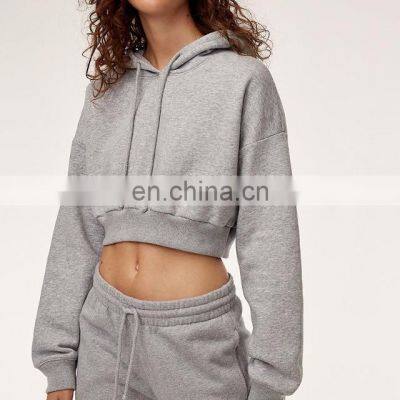 Loose fit best gym workout fitness Drop shoulders ladies cropped top pullover cotton ladies Chenille patch hoodies for women