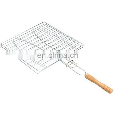 BBQ Wire Grill Basket Outdoor Camping Barbecue Wire Mesh Grilling Basket With Wooden Handle