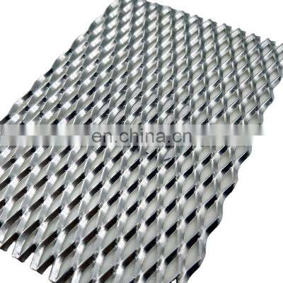 High quality Galvanized Expanded metal mesh fence for Airport Prison Farm Ranch factory