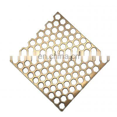 Stainless Steel perforated metal mesh for walkway or stairs in China