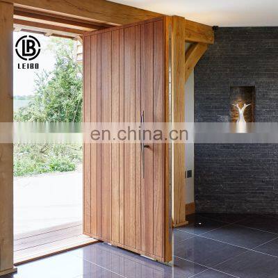 French wooden outer door is made of medium swing door. The wood carving design on the door surface is beautiful