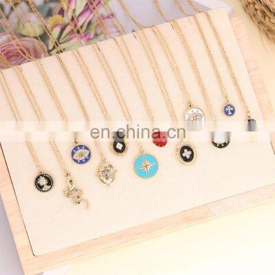 2022 Women's Necklace Fashion Jewelry Cross Eye Pendant Personalized Stainless Steel Necklace Ins Snake Clavicle Chain N889