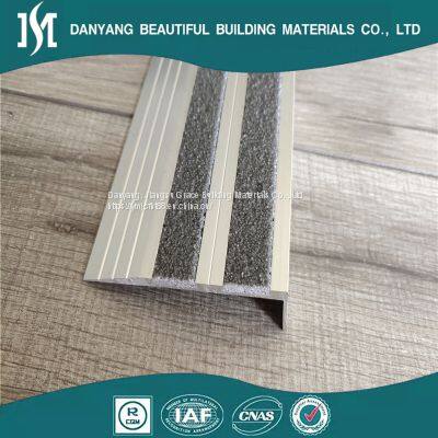Diamond stair anti-skid strip