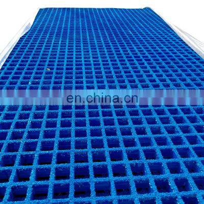 Customized walkway grating anti-corrosion anti-aging molded frp flooring 38mm*38mm*30mm fiberglass grating