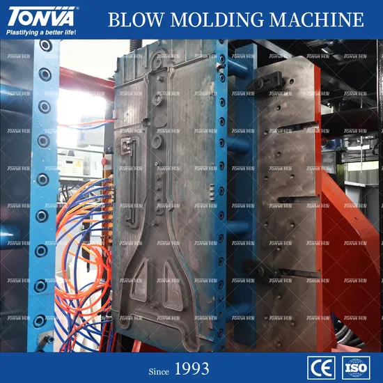 Plastic Retractable Traffic Barricade Extrusion Blow Molding Making Machine