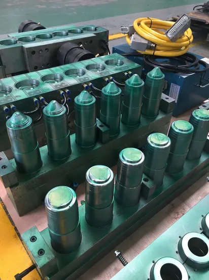 Blow Machine/Bottle Pet Preform Mold/Injection Plastic Pet Molding Machine Price in China
