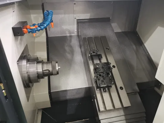 32/44mm Gang Tool/8 Station Blin Plywood Case Machine CNC Lathe