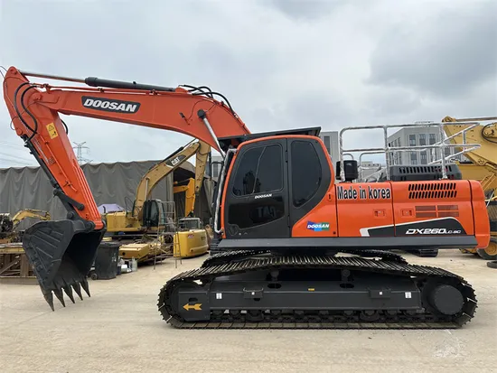Used Doosan Dx260LC-9c Crawler Excavator Doosan Dx260 Dx300 Large Excavator