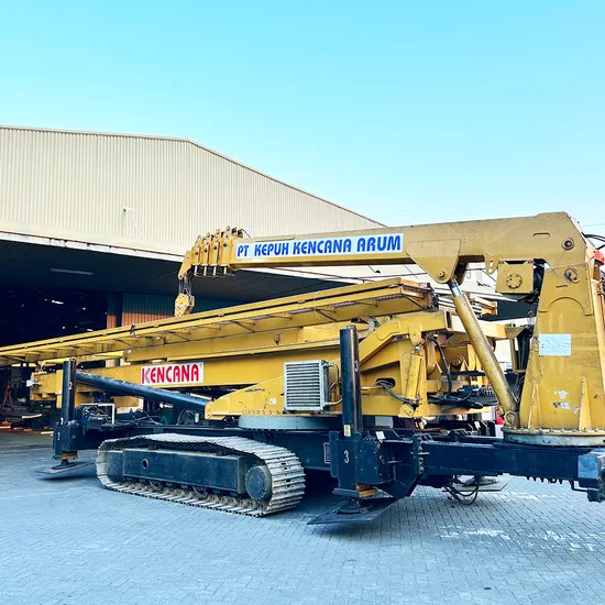 Lift 39 Meters Crawler Type High Altitude Tile Equipment Lifting Platform Car