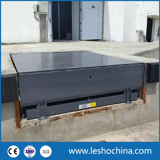 Loading Stationary Hydraulic Dock Leveler Loading Adjustable for Loading and Unloading Use